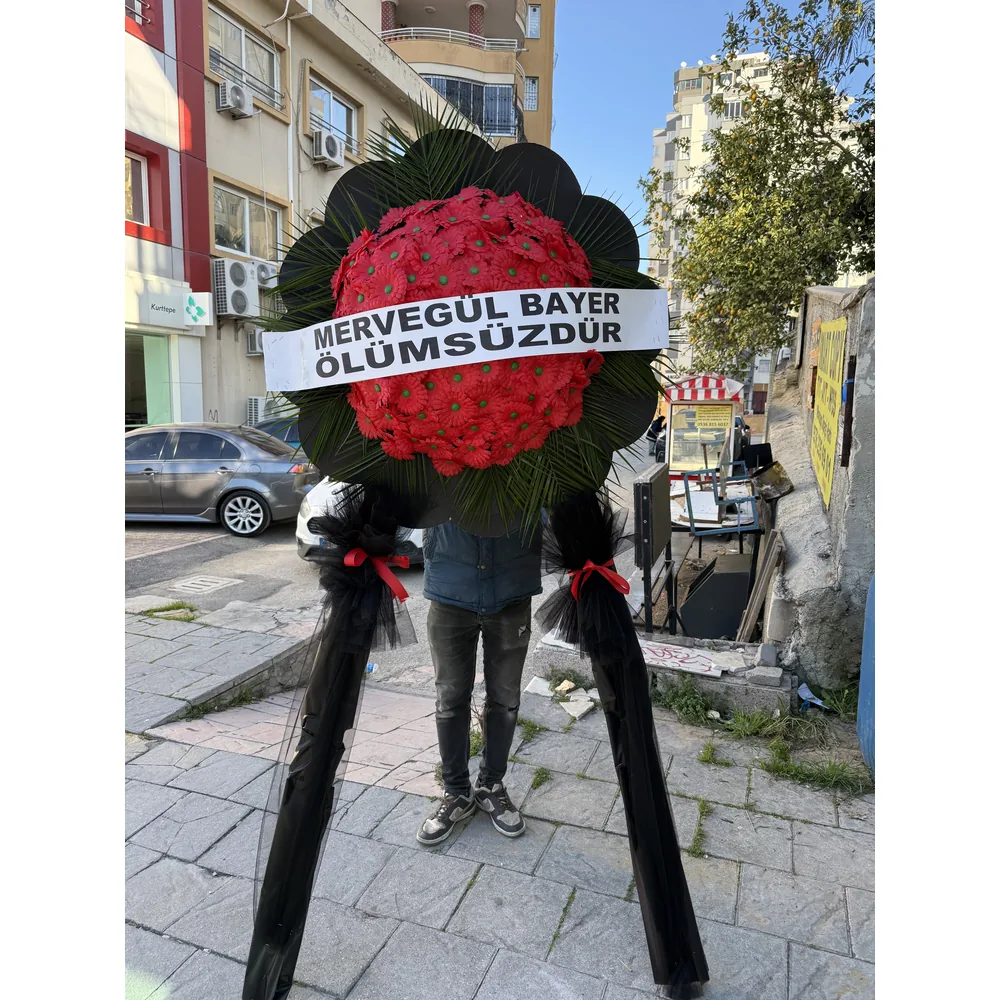 Akdeniz Işıltısı Cenaze Çelengi